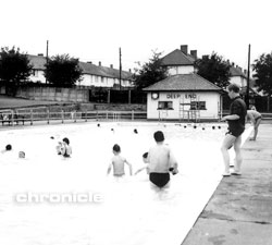 Bargoed Swimming Pool